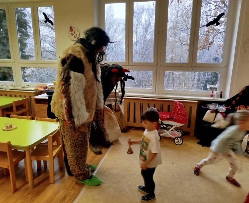 ČERT A MIKULÁŠ 25