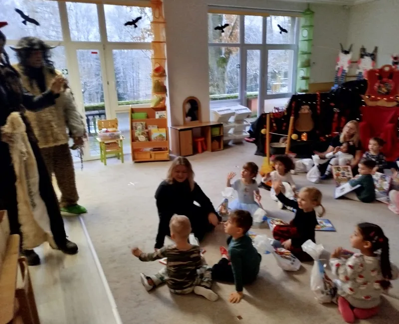 ČERT A MIKULÁŠ 25